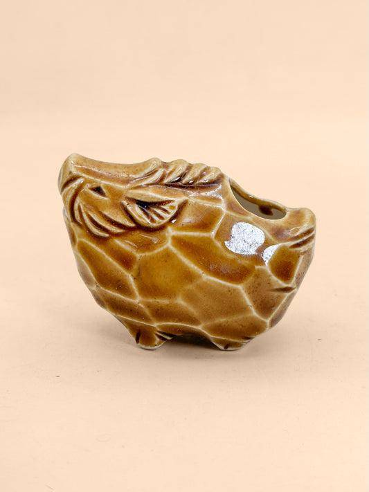 FT586 - Boar Toothpick Holder by Yakushigama 薬師窯