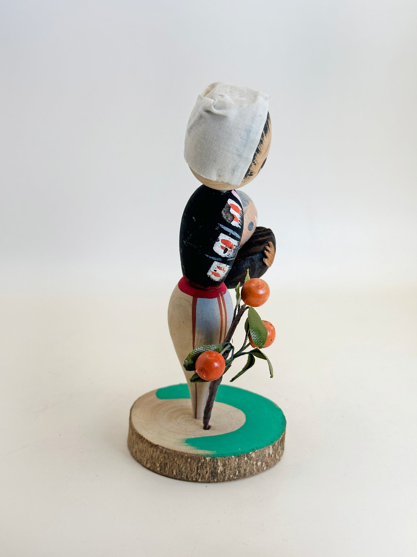 K15113 - Kokeshi Mikan Omiyage de Shirahama 白浜