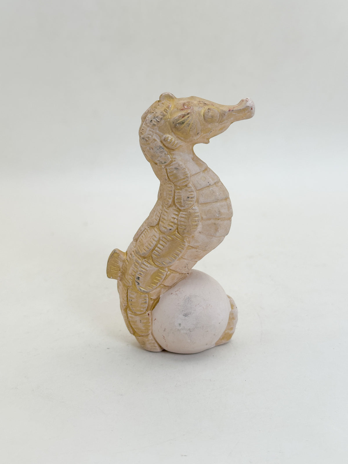 FT599 - Seahorse Hakata doll 博多人形