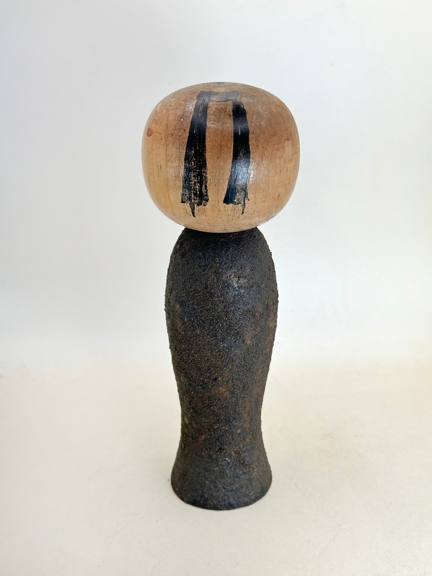 K20152 - Kokeshi Sosaku de Kiyohara Takao 清原たかを
