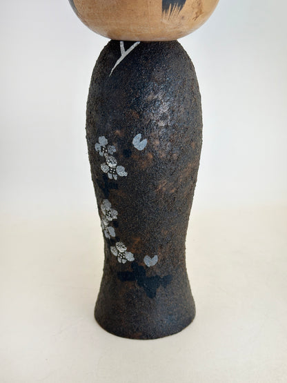 K20152 - Kokeshi Sosaku de Kiyohara Takao 清原たかを