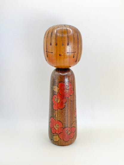 K25107 - Sosaku Kokeshi by Tsujita Ryōzō 辻田亮三