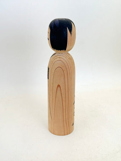 K18152 - Kokeshi Sosaku Shingata de Matagorō 八代目 又五郎