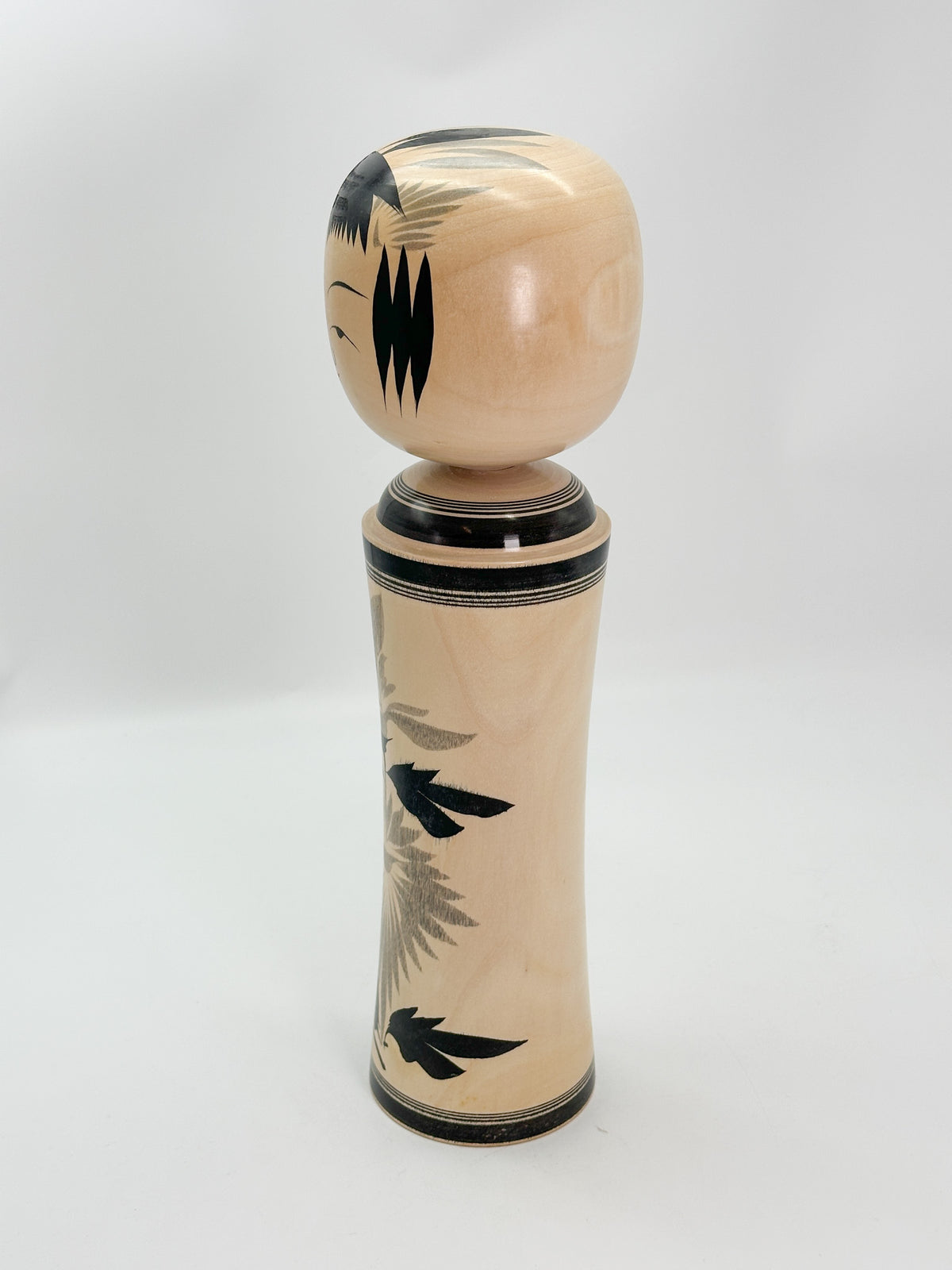 K35028 - Naruko Kokeshi by Toshio Sato 佐藤俊雄