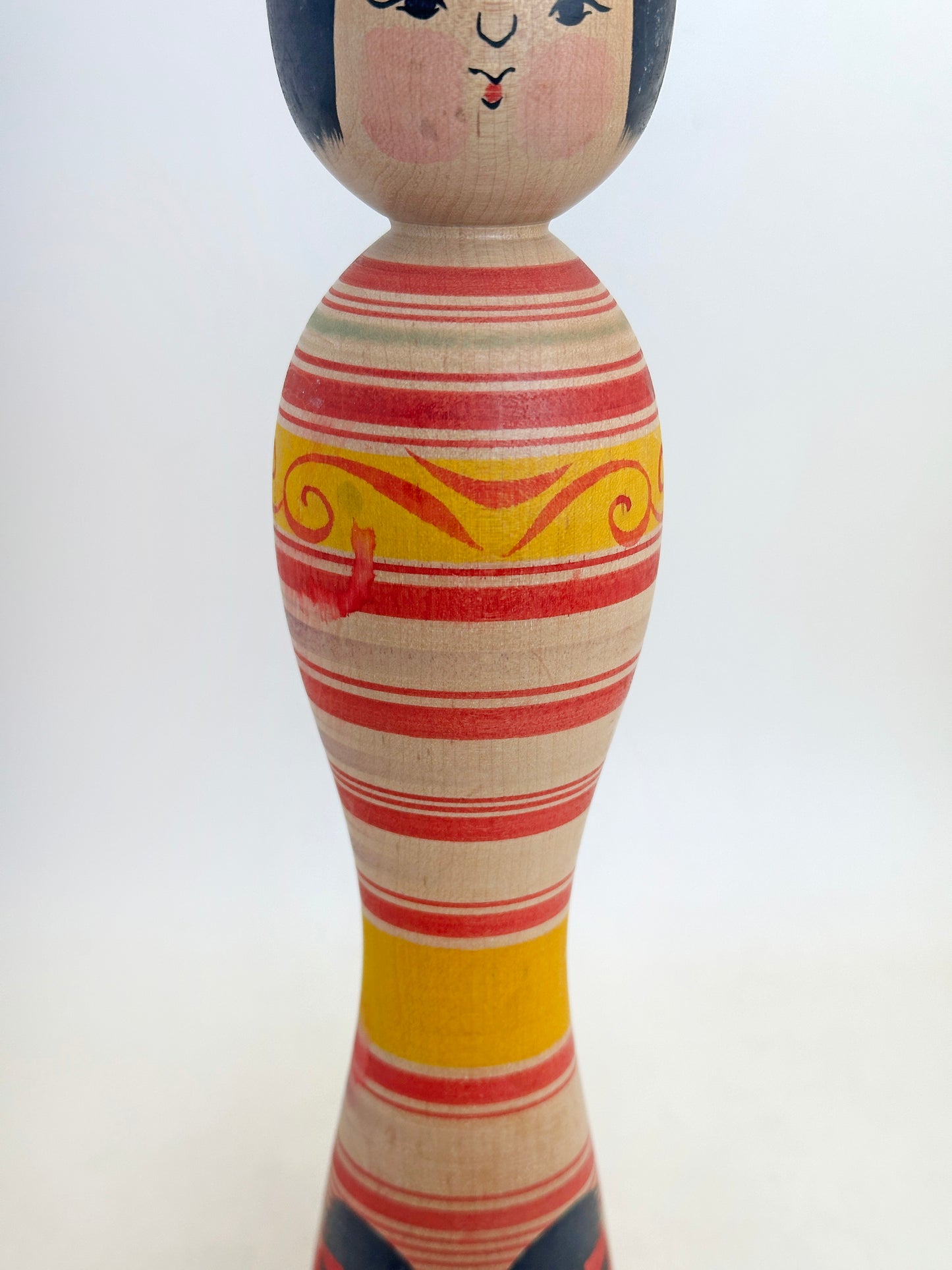 K25170 - Kokeshi de Tsugaru traditionnelle par Yoshiki Sato 佐藤佳樹