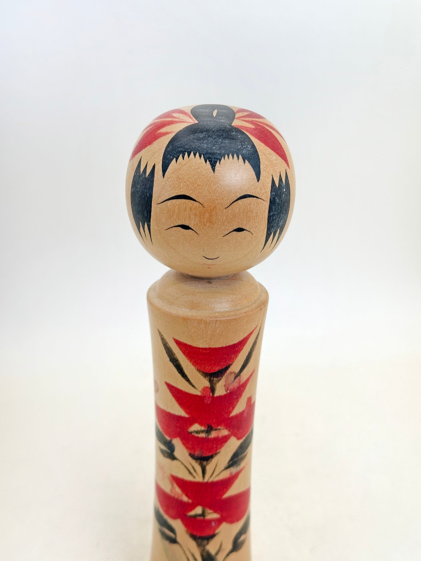 K18155 - Naruko Kokeshi by Kunio Sugai 須貝国男