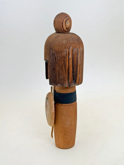 K15155 - Sosaku kokeshi by Yoshida Seiho 吉田斉穂