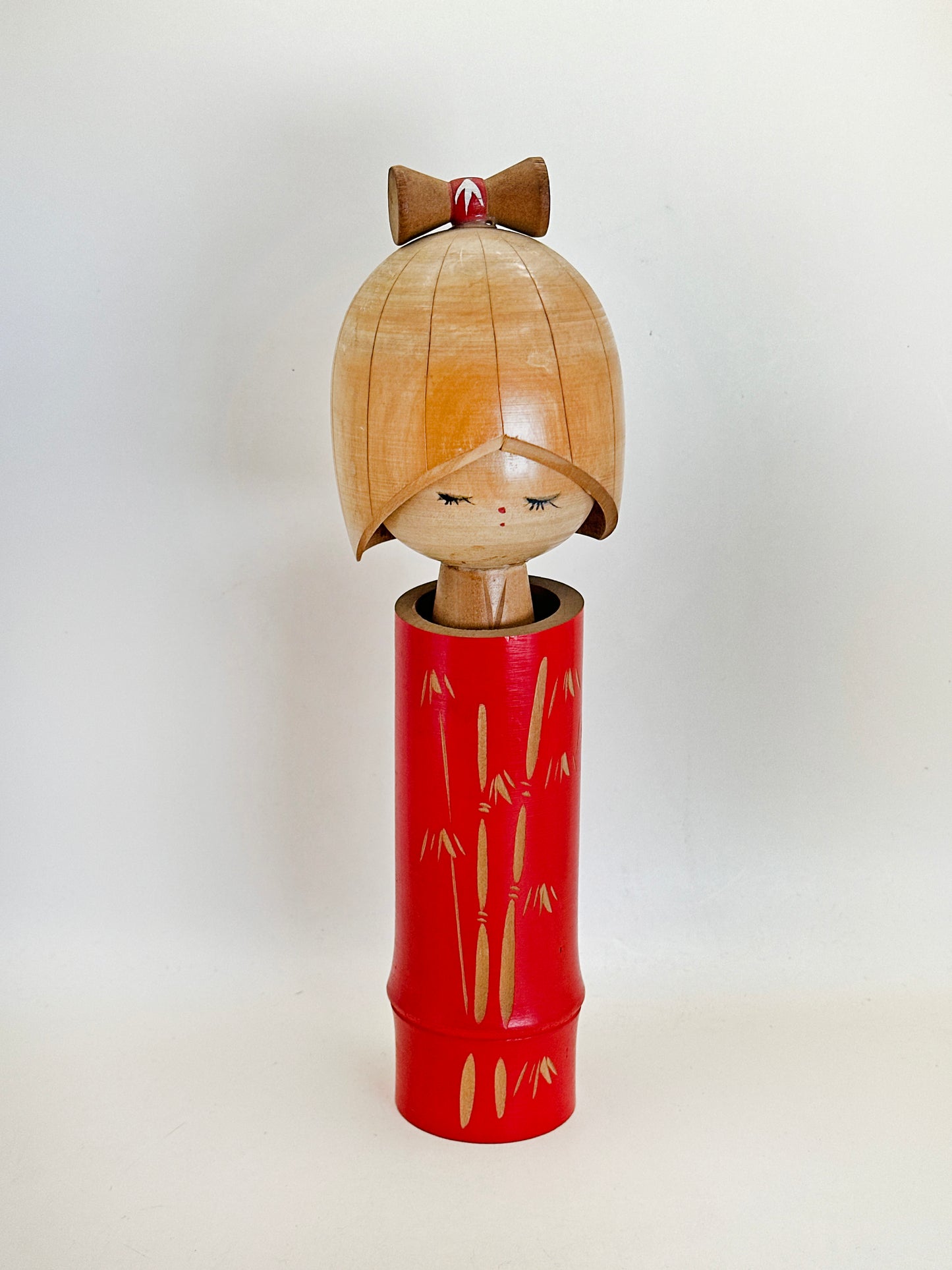 K25113 - Sosaku Kokeshi by Yamagishi Umeyoshi 山岸梅好