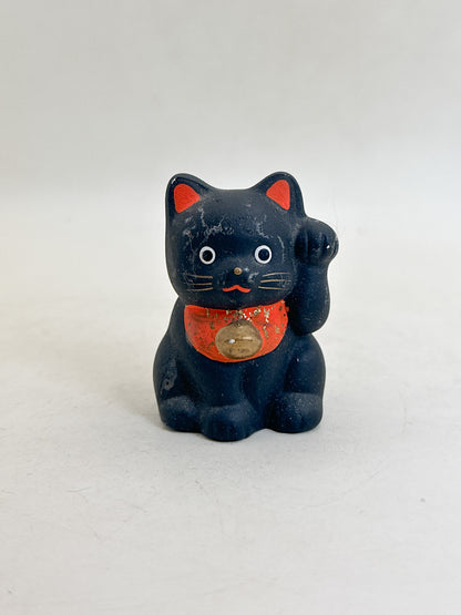 FT608 -  Black Maneki Neko Lucky Cat by Shōhō 昭峰