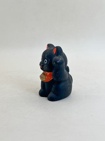 FT608 -  Black Maneki Neko Lucky Cat by Shōhō 昭峰