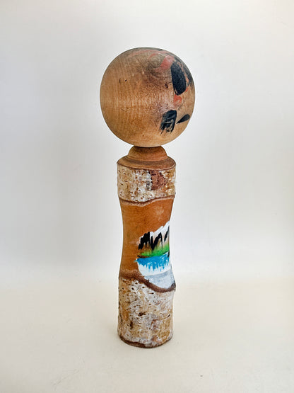 K25114 - Omiyage kokeshi of Shirakaba Lake 白樺湖