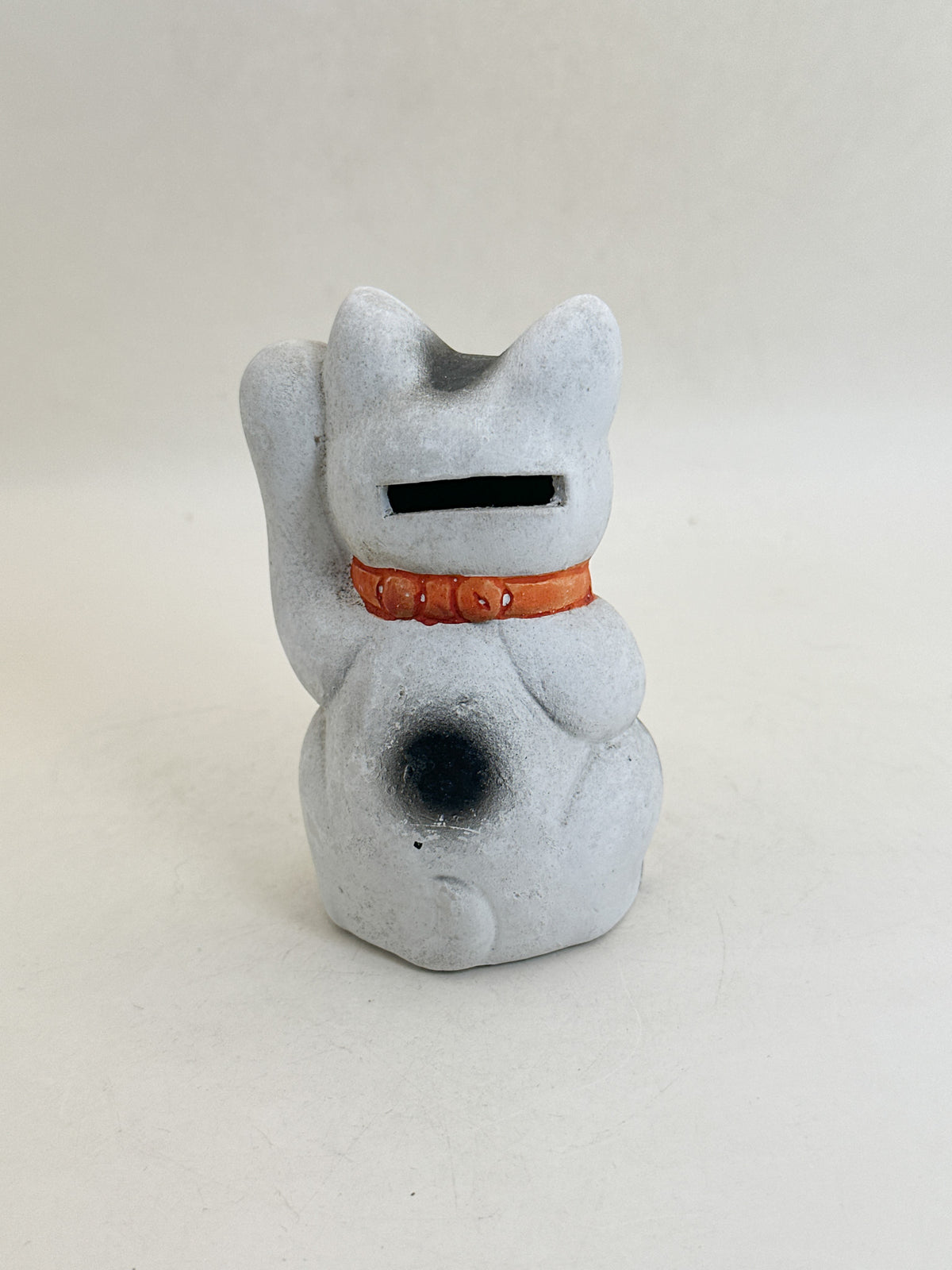 FT613 - Maneki Neko Clay Figurine 土人形