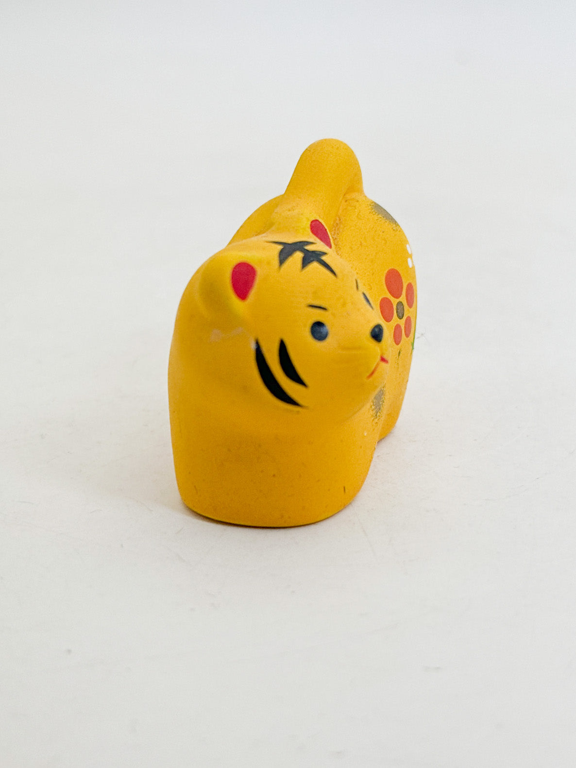 FT593 - Yakushigama Tiger Eto Figurine 薬師窯