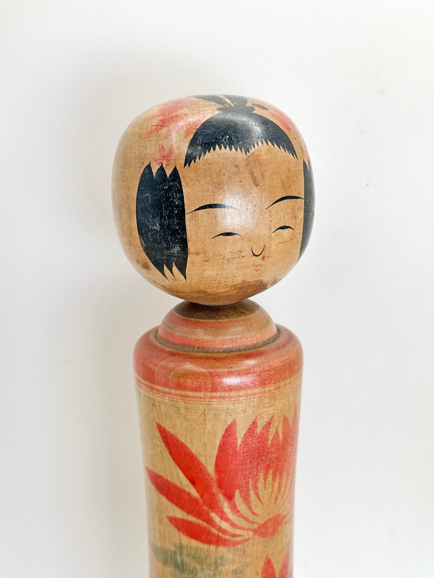 K25116 - Naruko Kokeshi by Takahashi Sakari 高橋盛