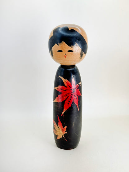 K25117 - Kokeshi Sosaku par Sato Kouson 佐藤香村