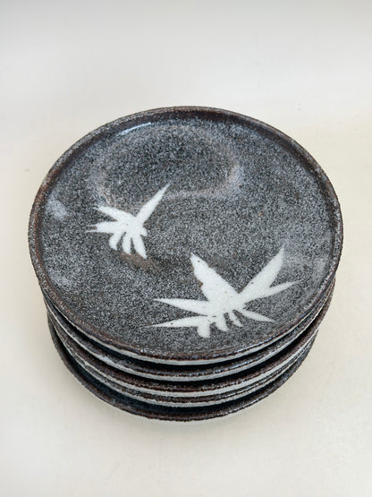 TB287 - Lot de petites assiettes Mino-yaki 美濃焼