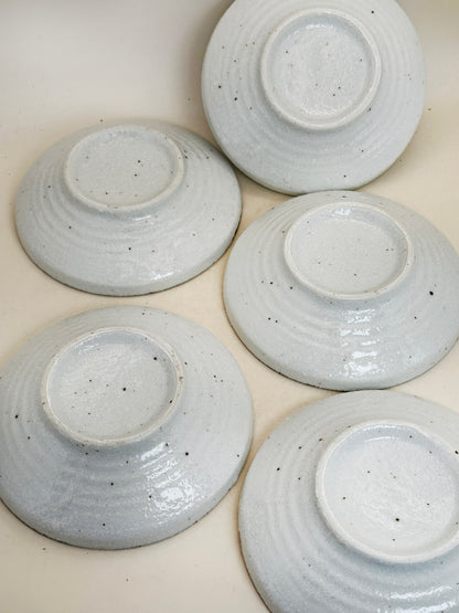 TB287 - Lot de petites assiettes Mino-yaki 美濃焼