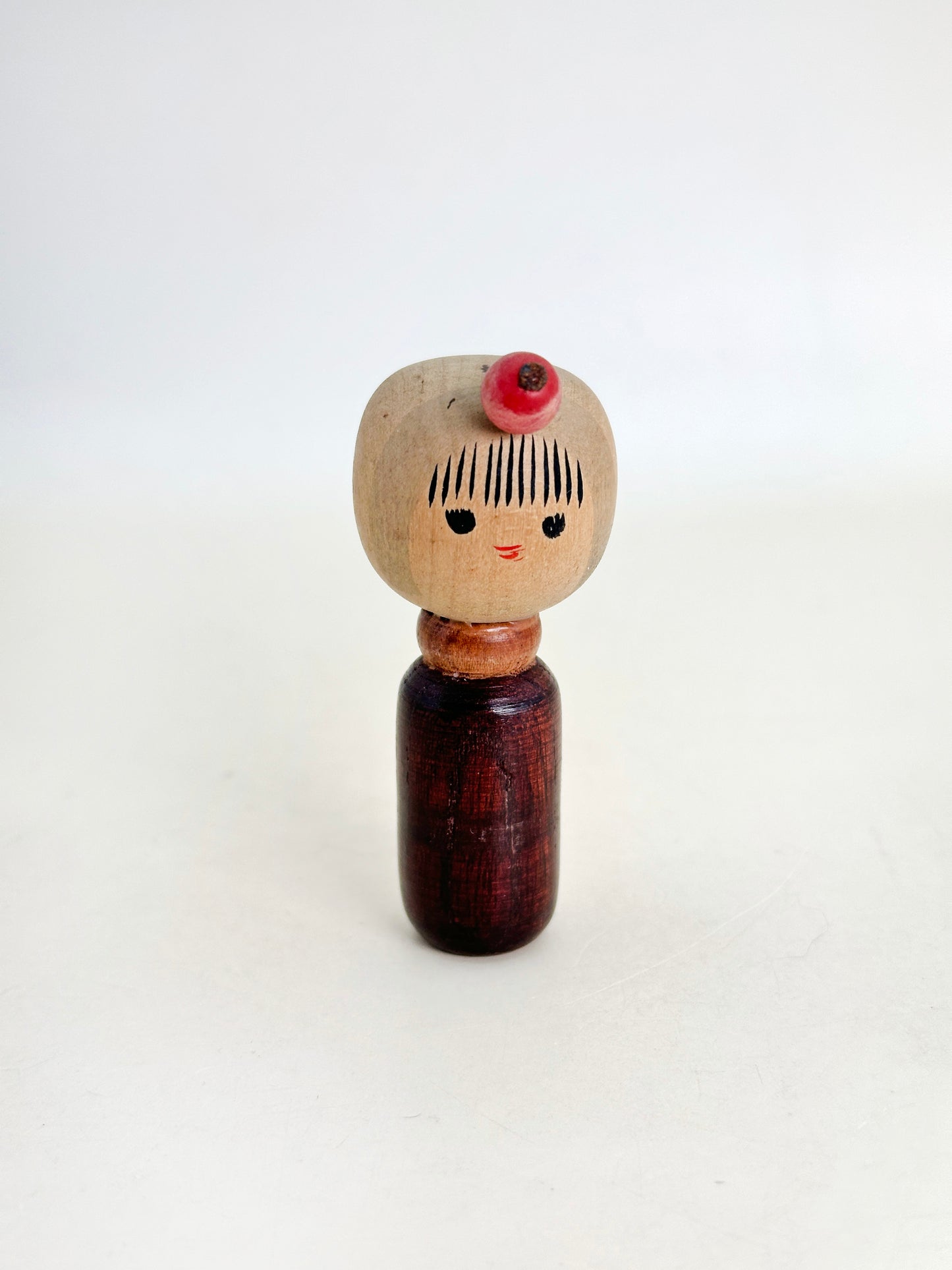 K05058 - Poupée Kokeshi Sosaku par Asami 朝見
