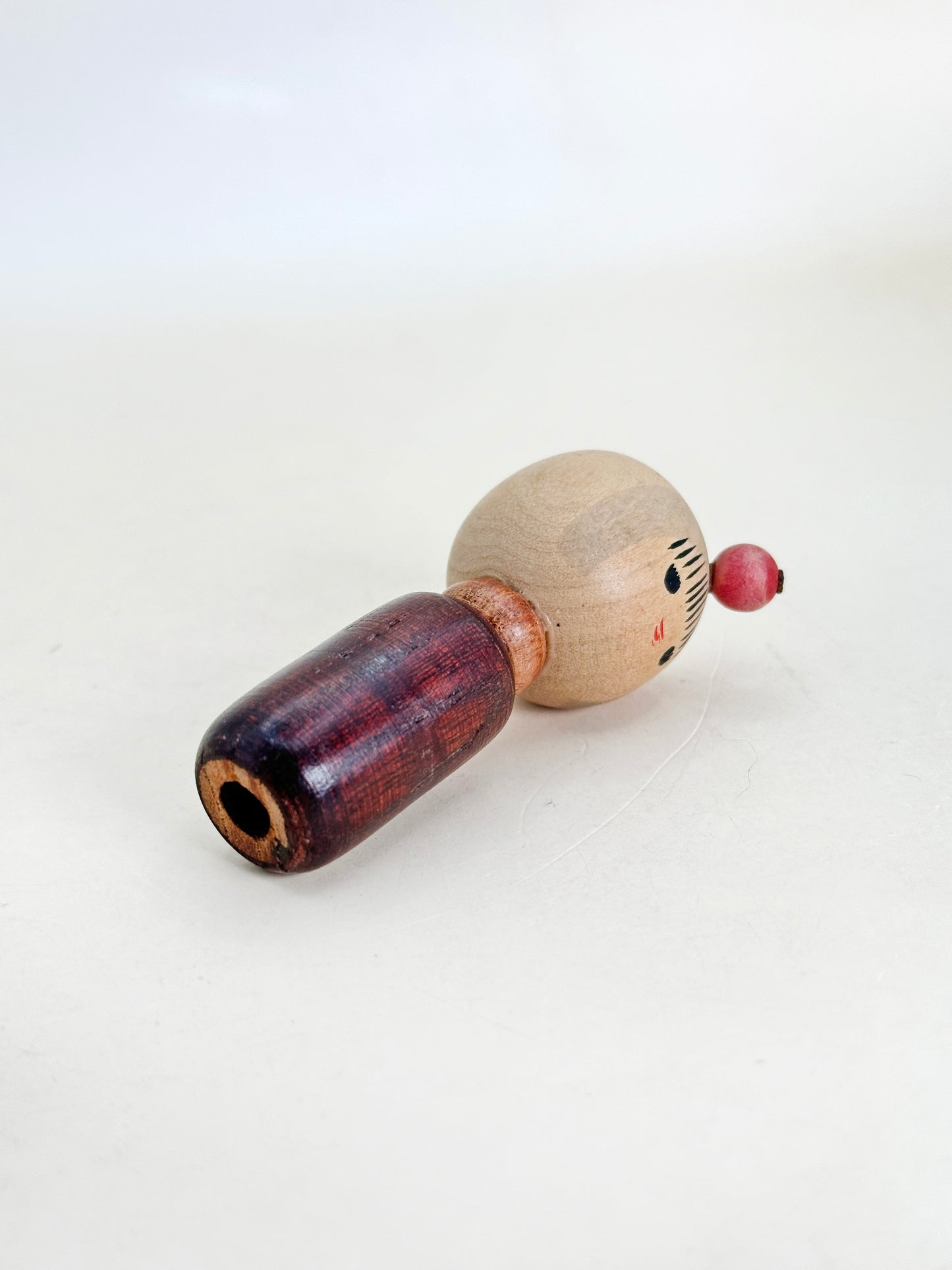 K05058 - Poupée Kokeshi Sosaku par Asami 朝見