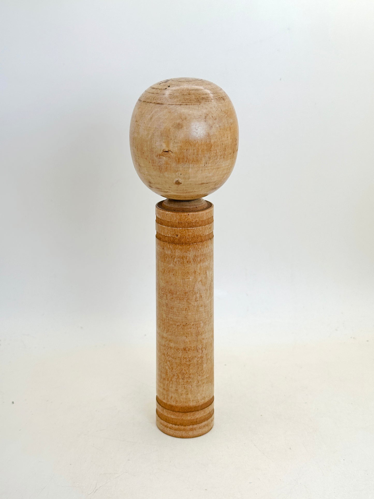 K20155 - Kokeshi Shingata (création) de Suizan 翠山