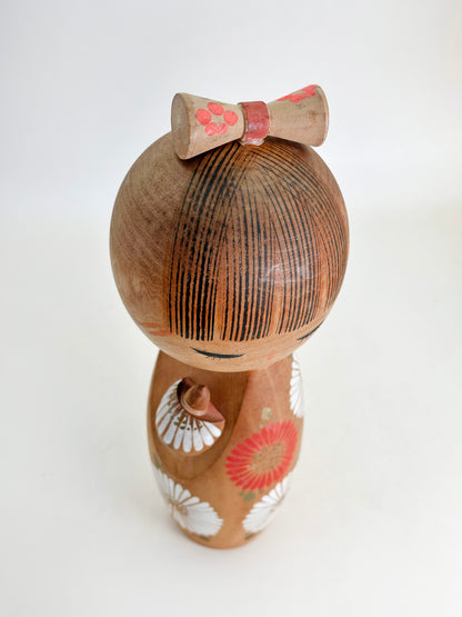 K20124 - Sosaku Kokeshi par Aoki Ryoka 青木蓼華