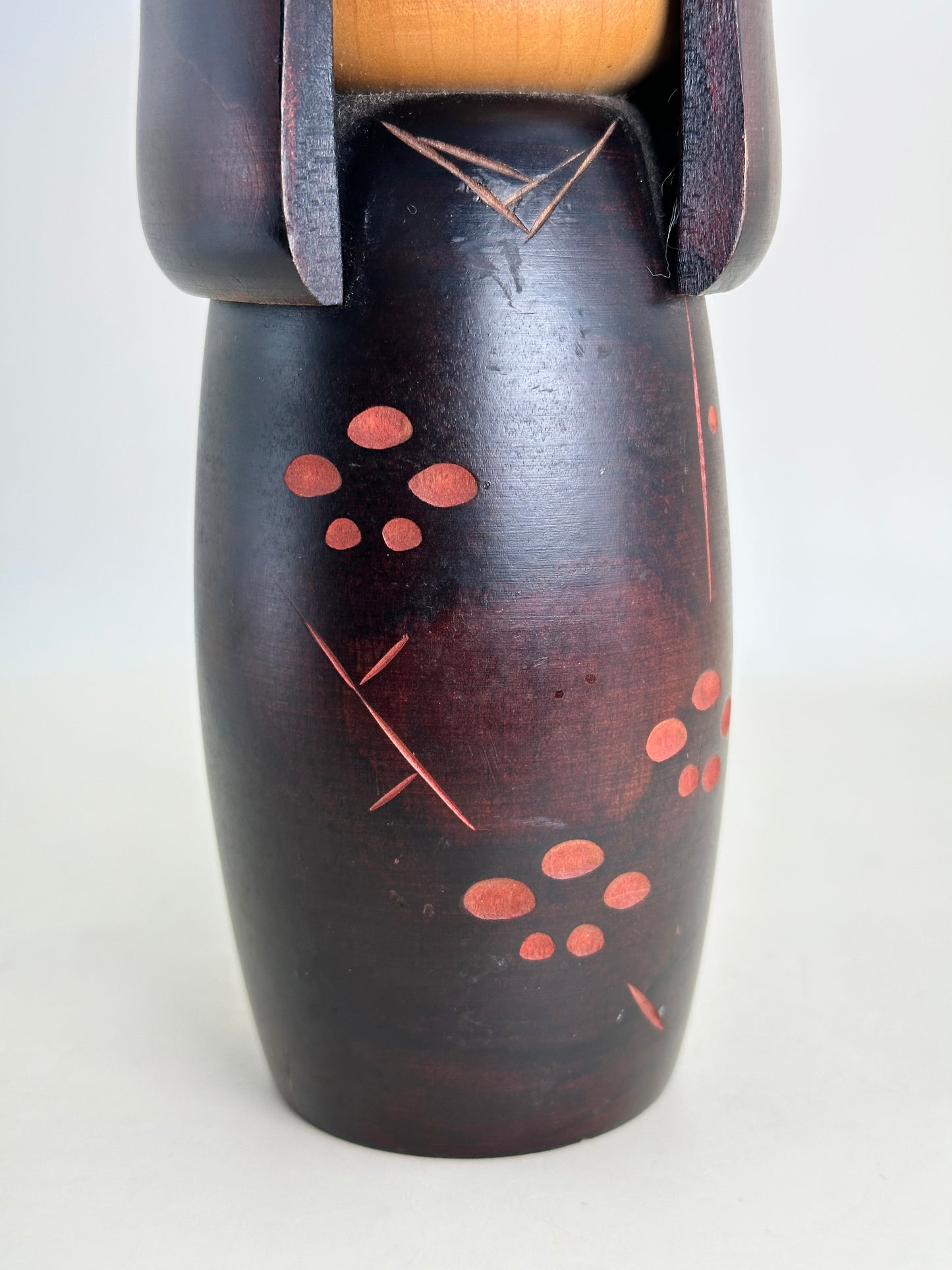 K18137 - Kokeshi Sosaku par Usaburo Kokeshi Workshop 卯三郎