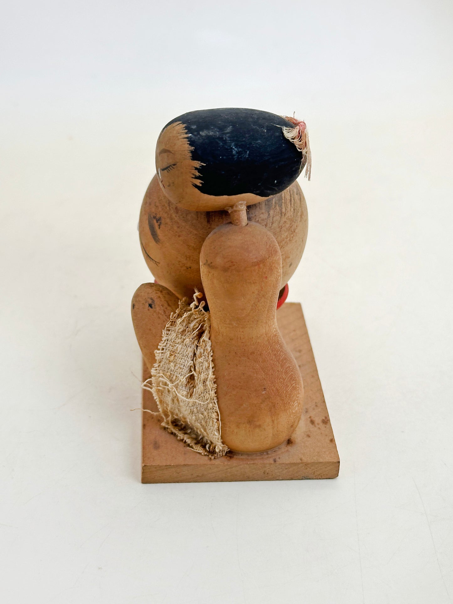 K10225 - Kokeshi Souvenir de Kusatsu Onsen 草津温泉