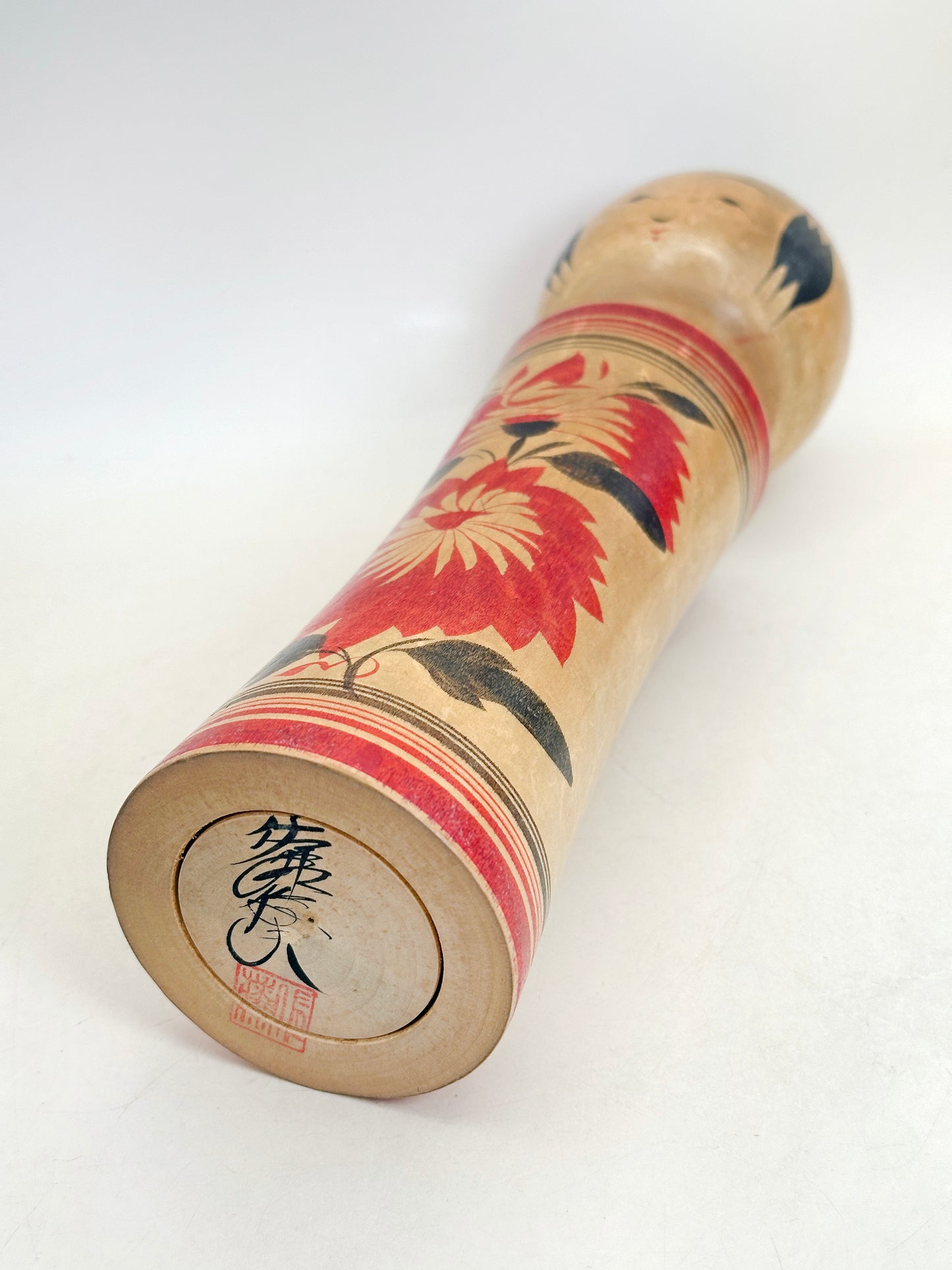K25177 - Kokeshi Naruko par Toshio Sato 佐藤俊夫