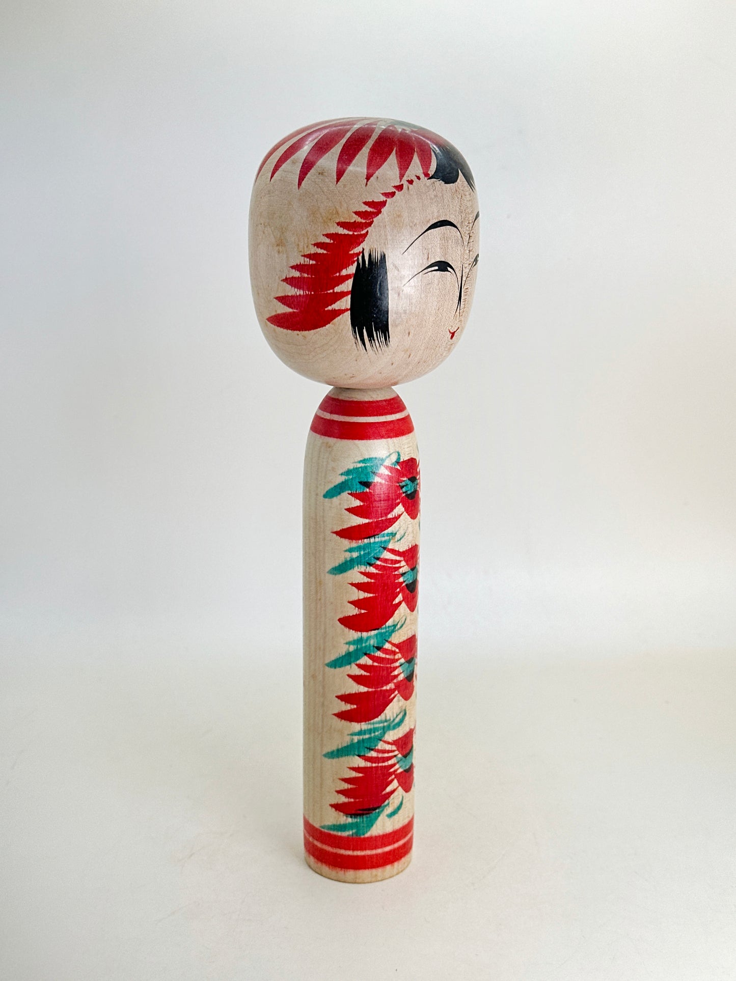K25119 - Togatta Kokeshi by Tetsuro Sato 佐藤哲郎