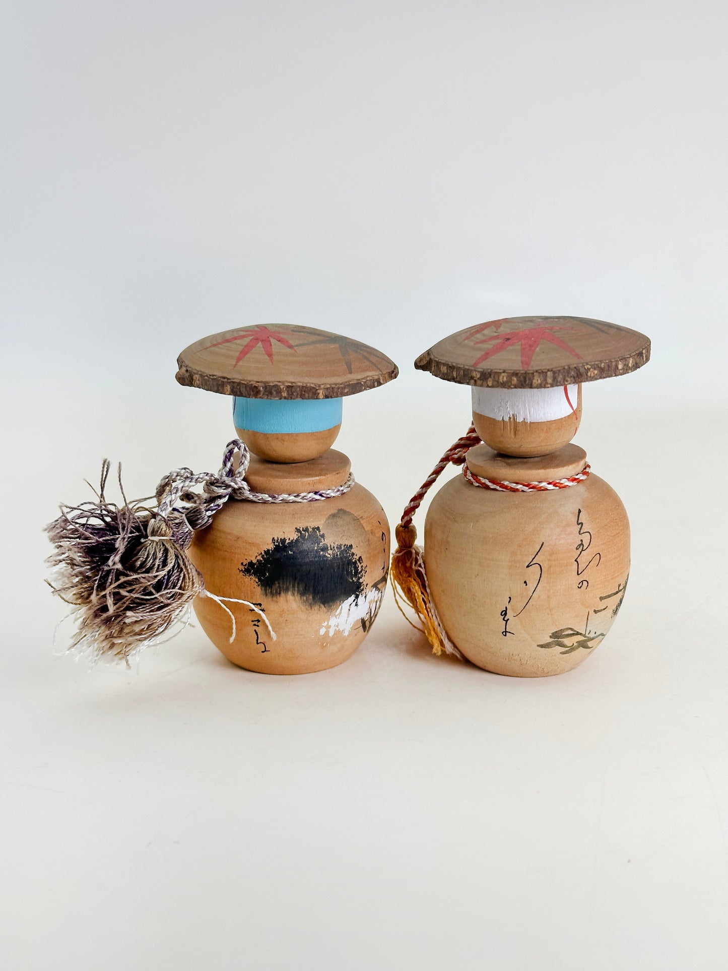 K05059 - Omiyage Kokeshi of Shirakawa-go 白川郷