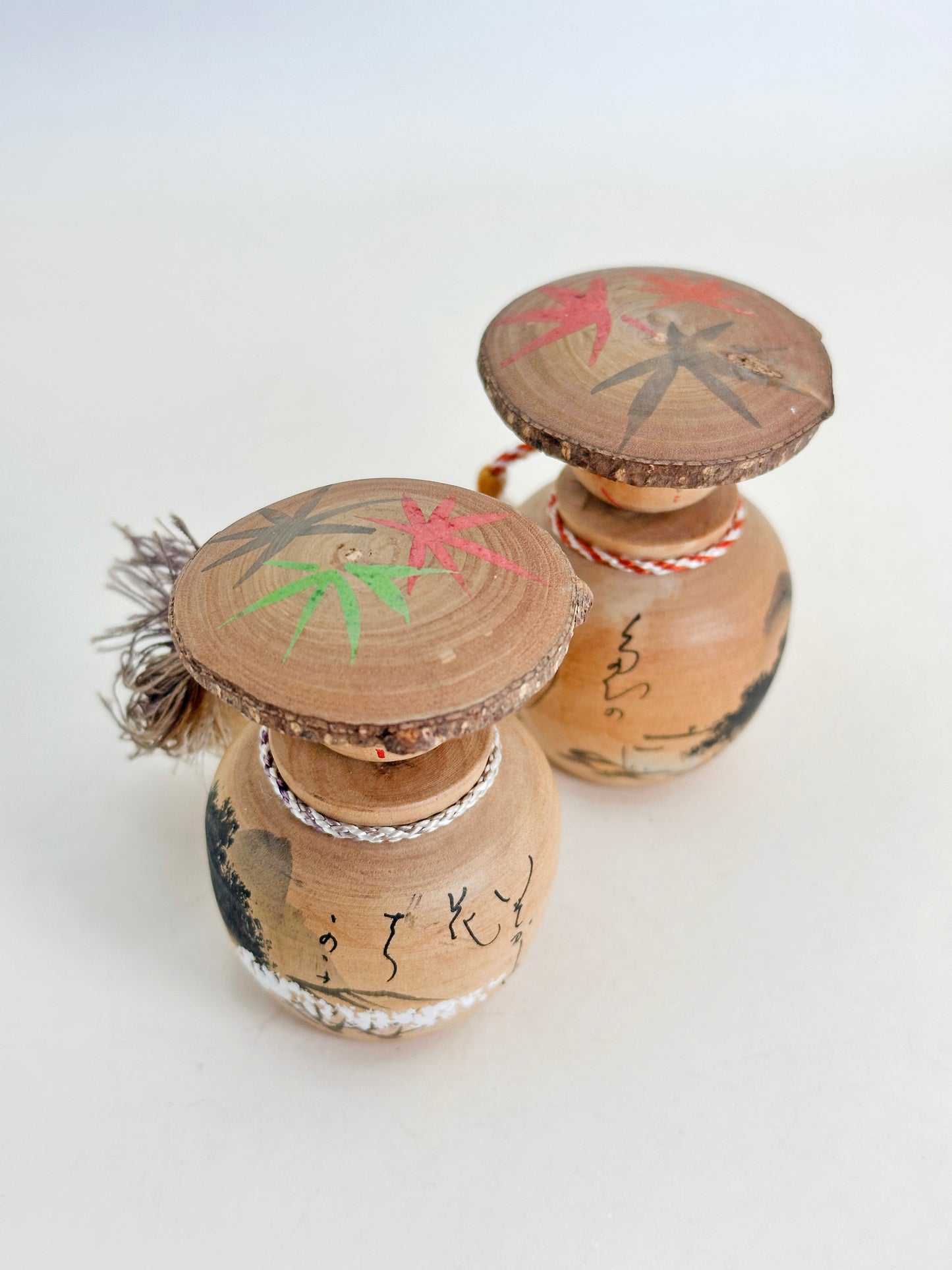 K05059 - Omiyage Kokeshi of Shirakawa-go 白川郷