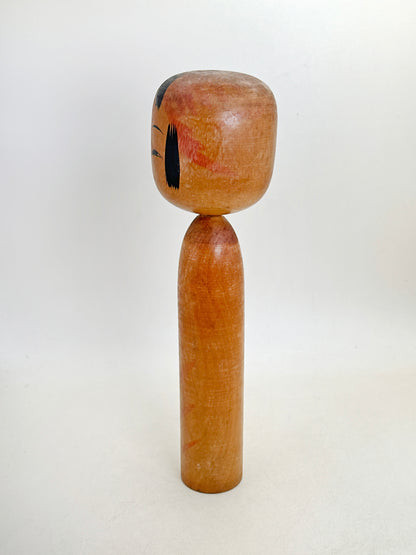 K25179 - Kokeshi Togatta par Yoshiaki Sato 佐藤好秋