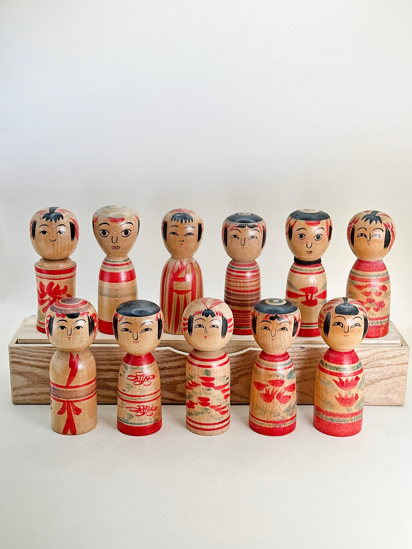 K10183 - Set de kokeshi traditionnelles Dento 伝統こけし