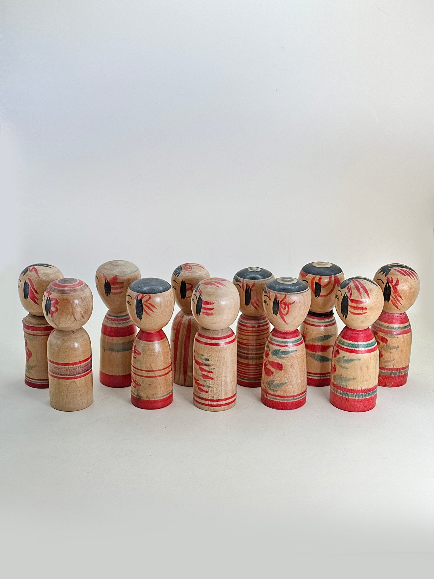K10183 - Set de kokeshi traditionnelles Dento 伝統こけし