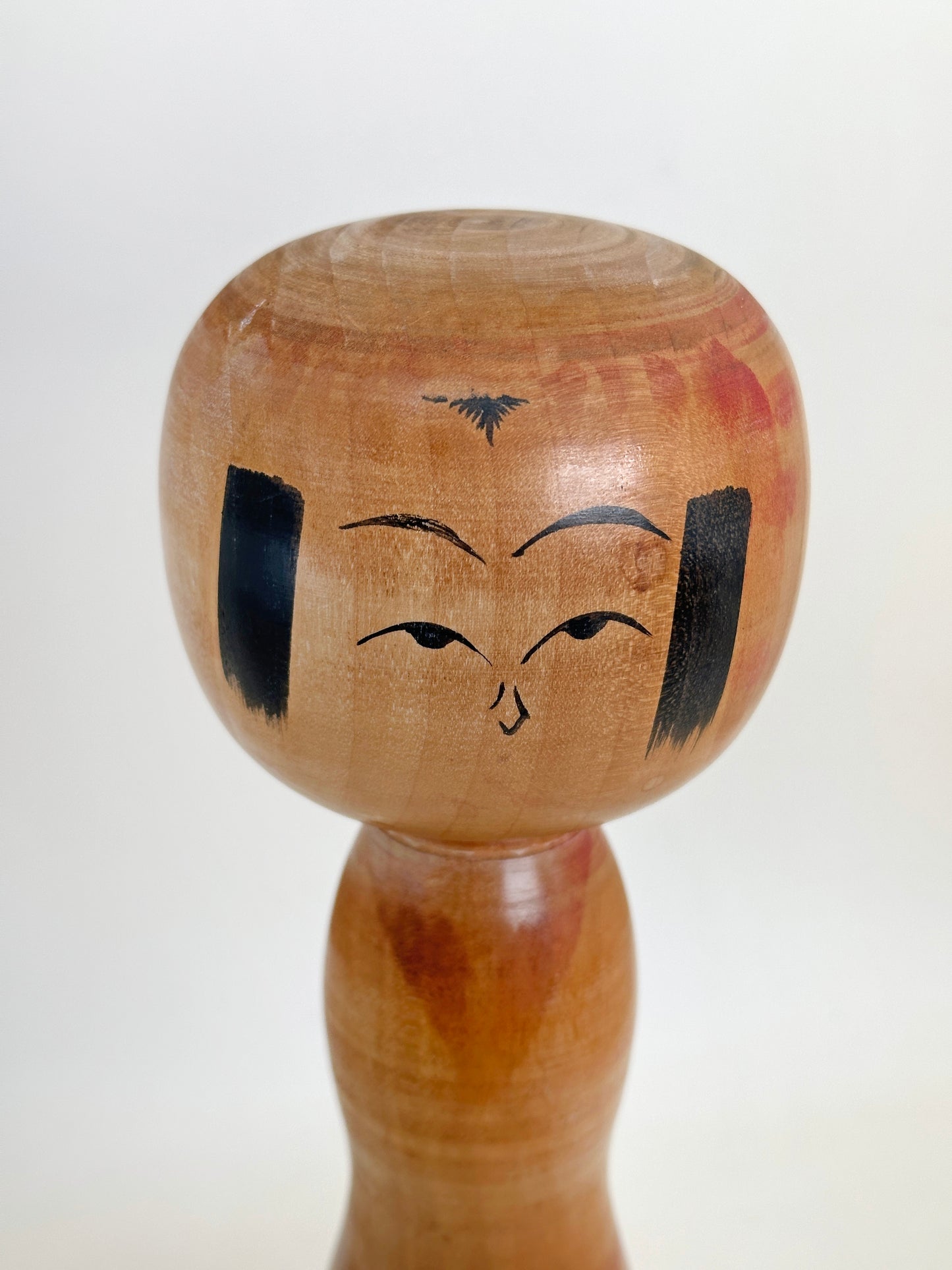 K25180 - Kokeshi Yajirō par Hisashiro Niiyama 新山久城