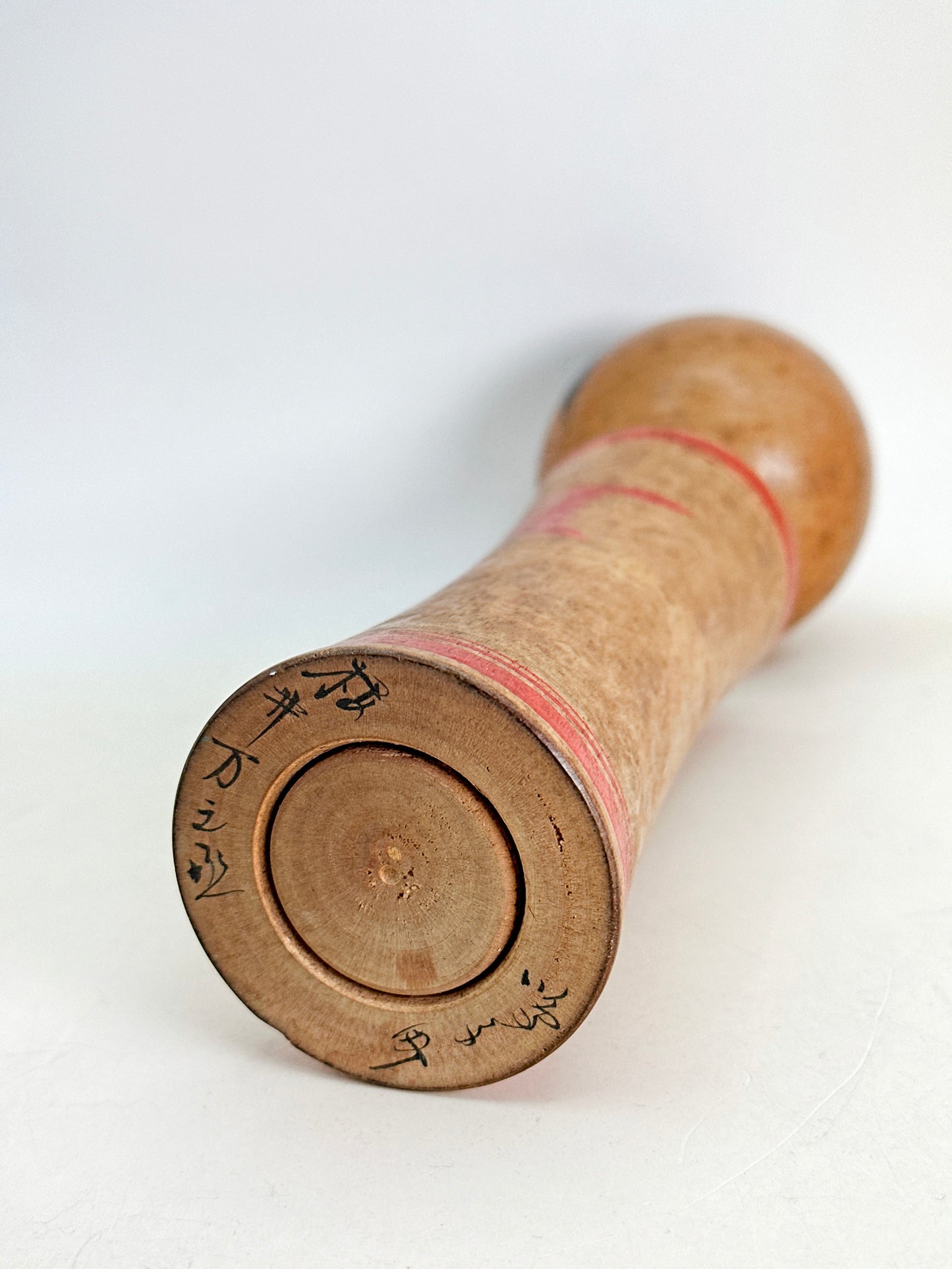 K20127 - Kokeshi Naruko par Mannojo Sakurai 桜井万之丞
