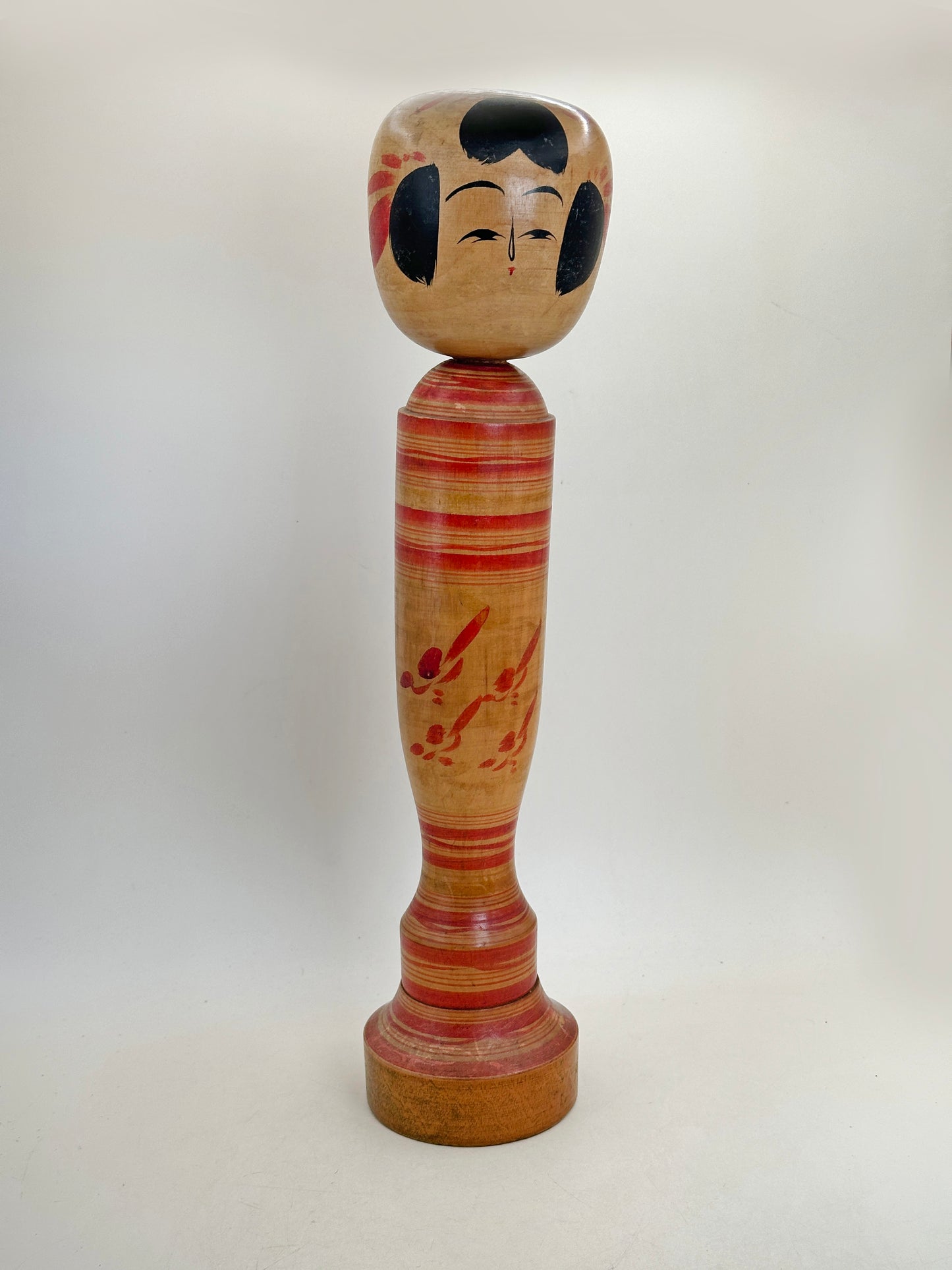 K30049 - Kokeshi traditionnelle Sakunami Kenjiro Hiraga 平賀謙次郎