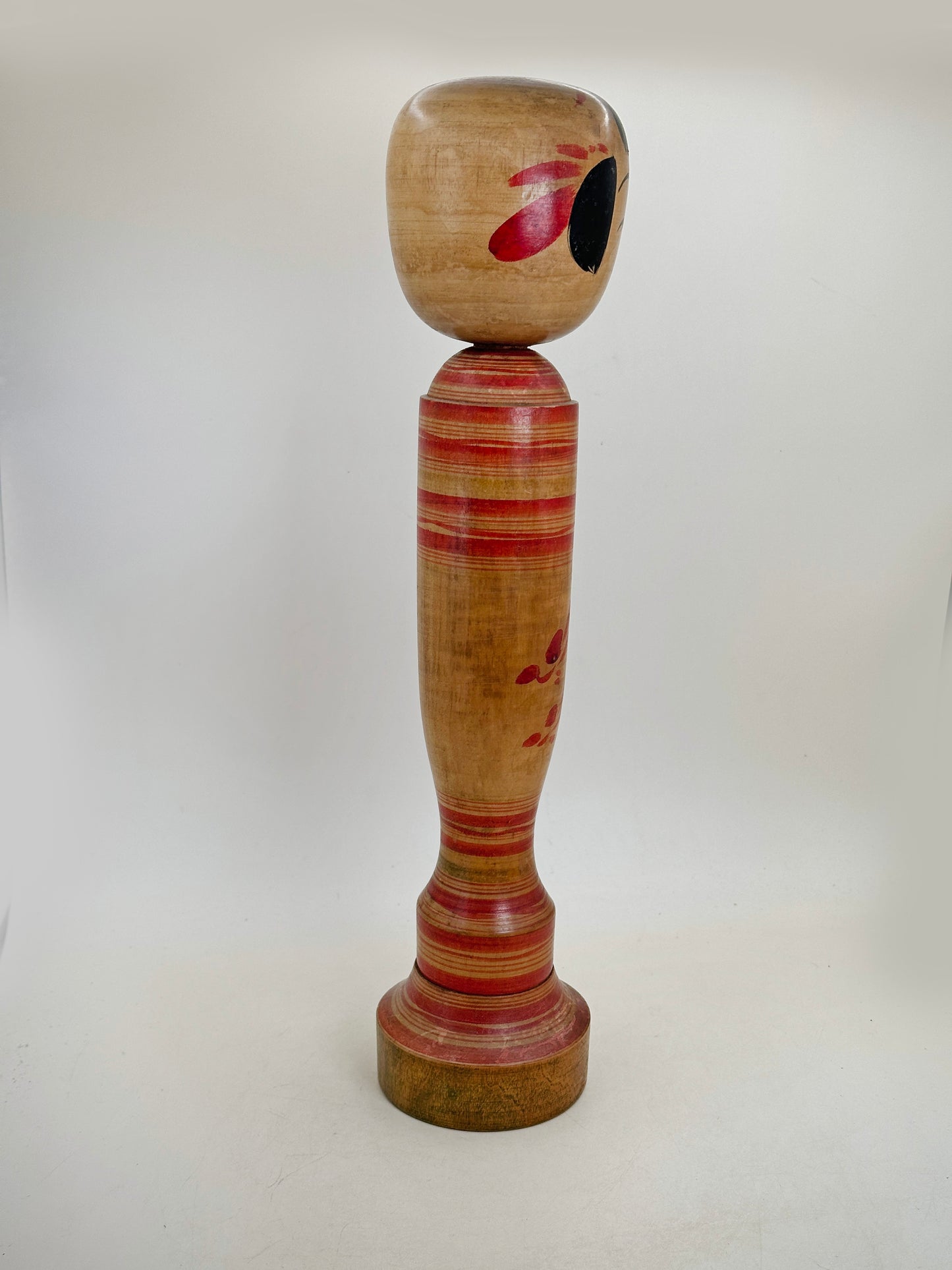 K30049 - Kokeshi traditionnelle Sakunami Kenjiro Hiraga 平賀謙次郎