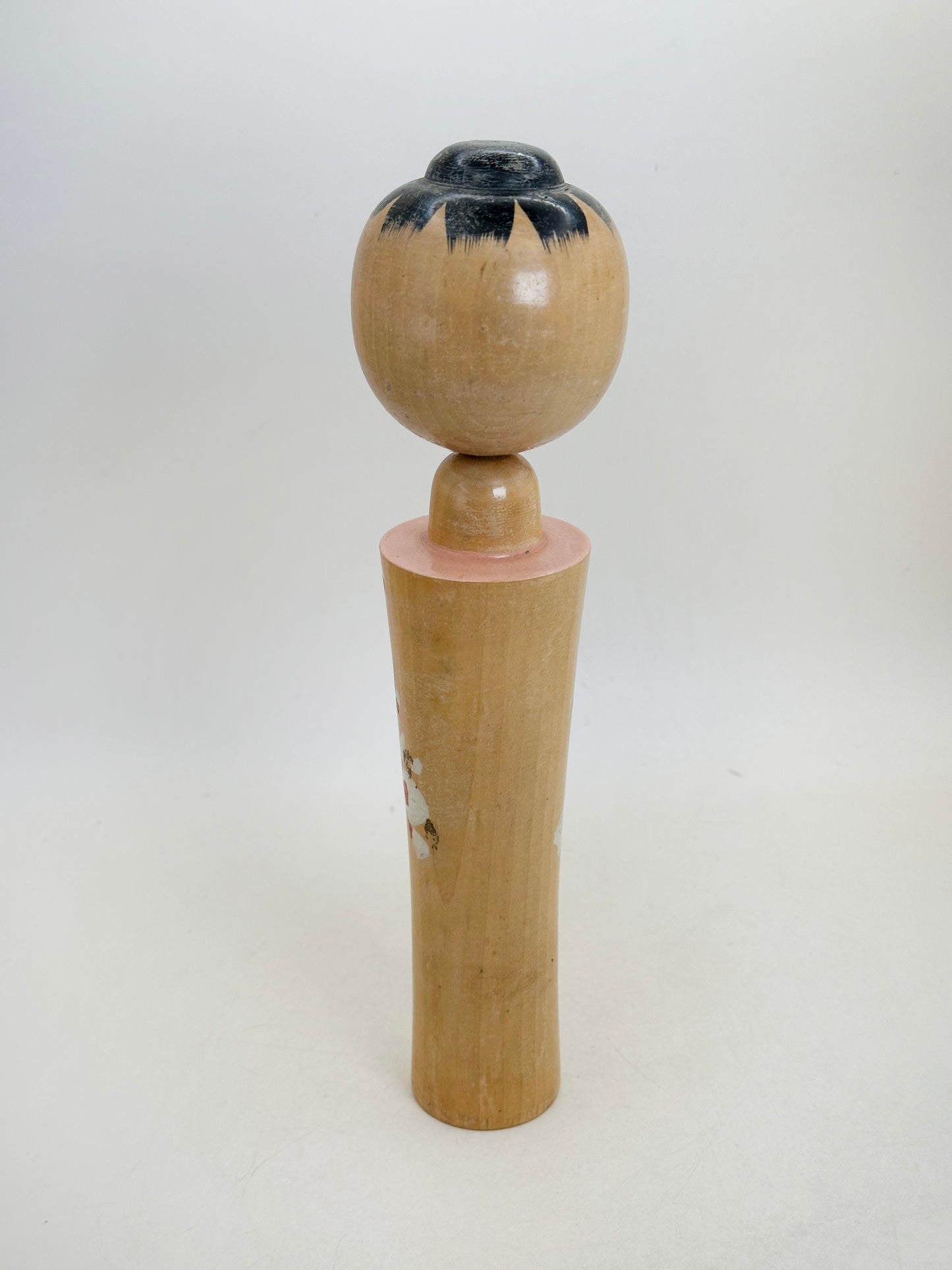 K25213 - Sosaku kokeshi from Tōhoku 東北
