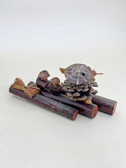 K15159 - Kokeshi Omiyage de la rivière Hozugawa 保津川