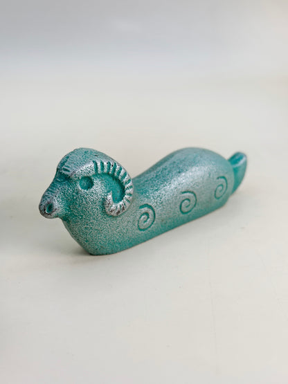 FT329 - Cast-iron sheep paperweight by Udaya 宇田屋