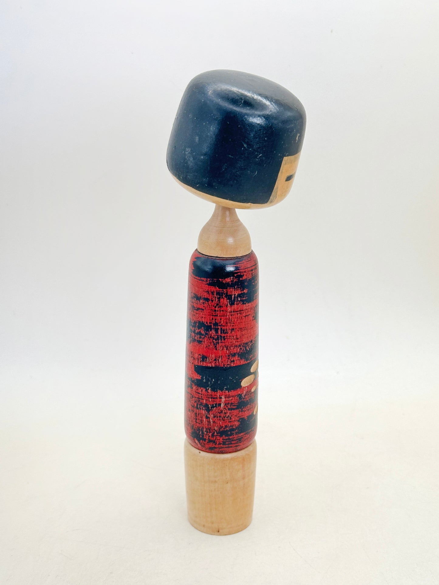 K20156 - Kokeshi Sosaku par Aida Seiho (相田晴峰)
