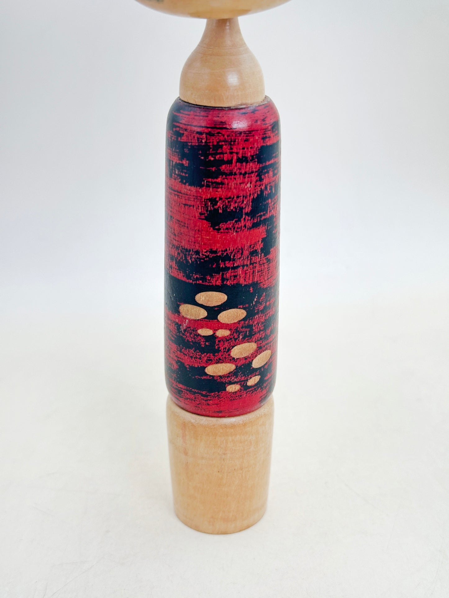K20156 - Kokeshi Sosaku par Aida Seiho (相田晴峰)