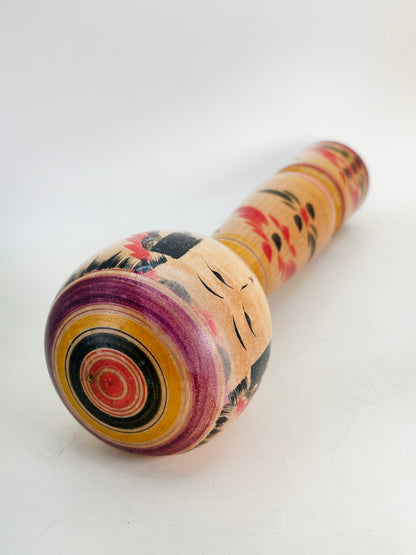 K25134 - Yajiro Kokeshi by Masao Saito 斎藤正夫