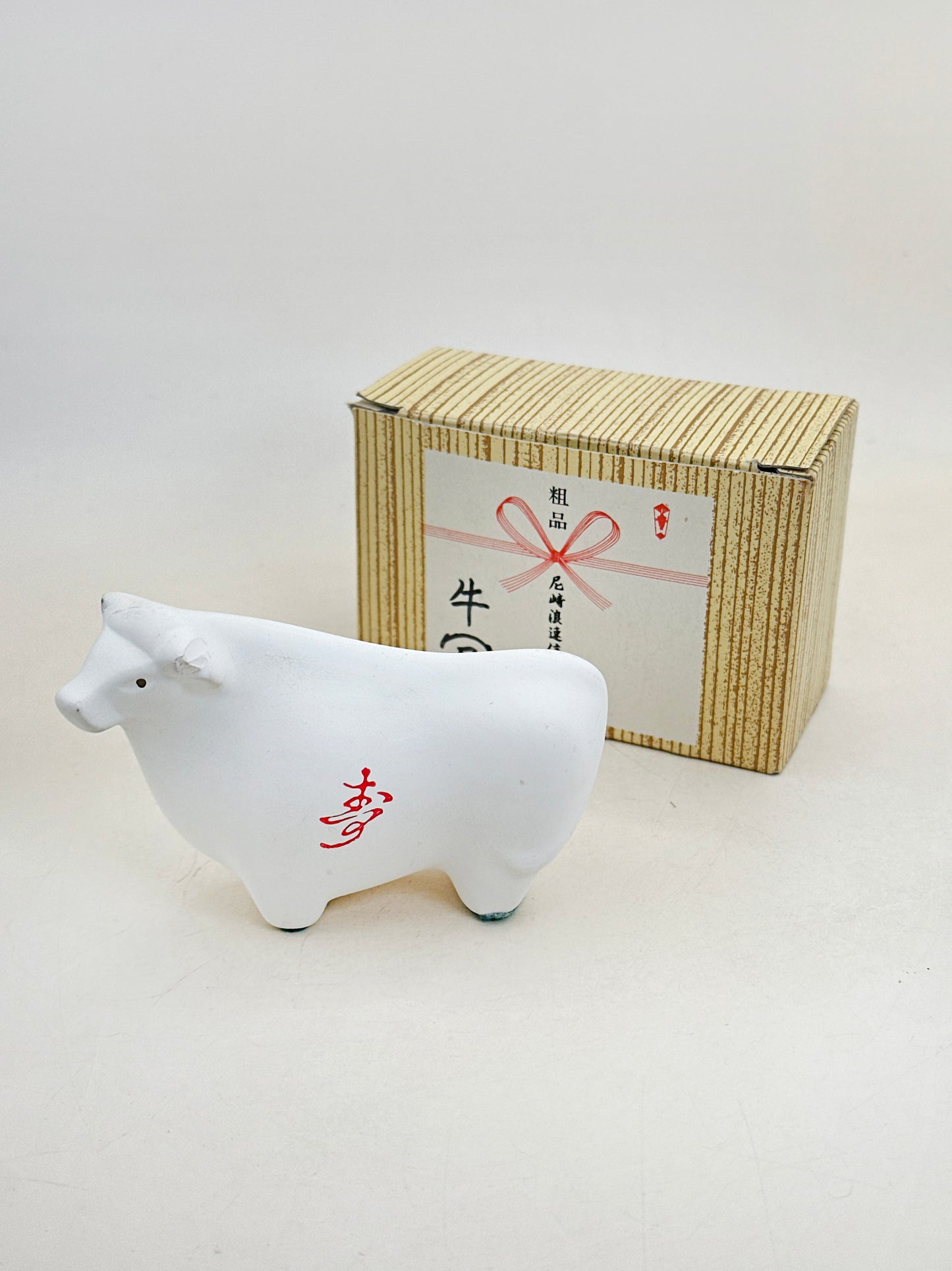 FT466 - Figurine de vache du sanctuaire Kogane 小金神社