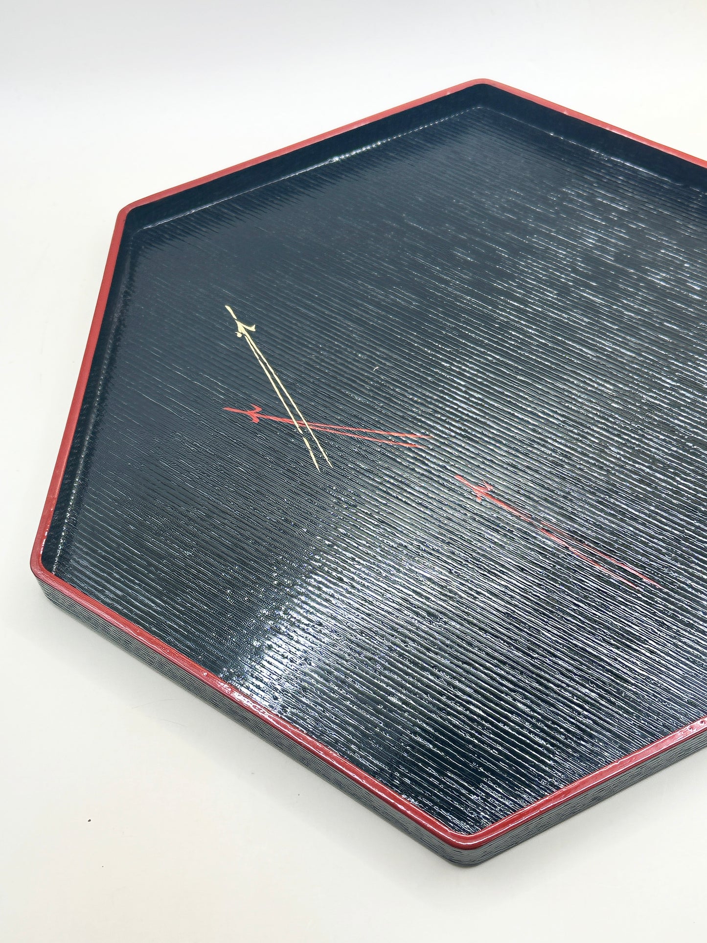 TB187 - Japan Lacquerware Kikko Tray 亀甲盆