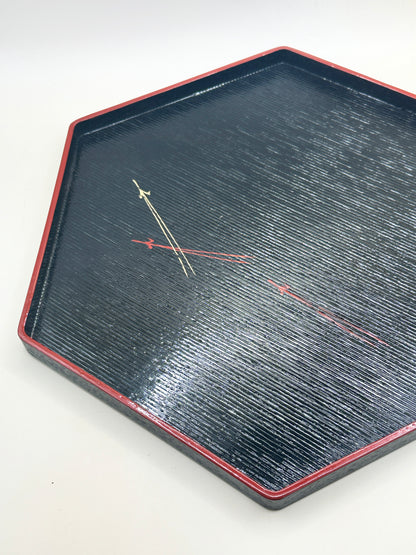 TB187 - Japan Lacquerware Kikko Tray 亀甲盆
