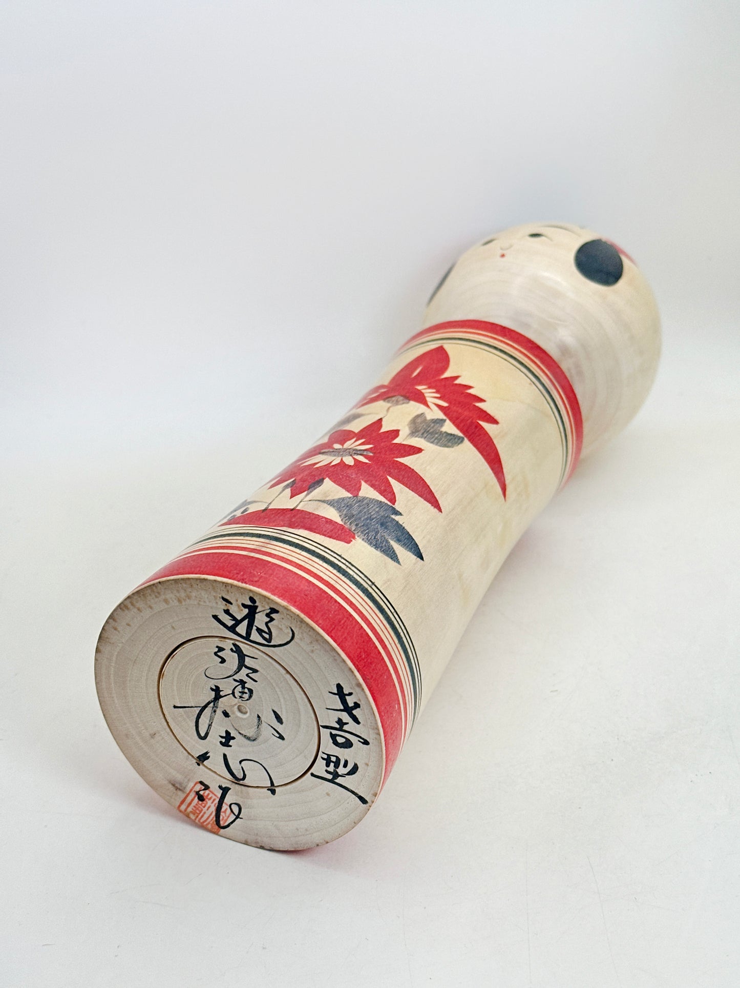 K30050 - Naruko kokeshi by Hiroshi Yusa 遊佐博志