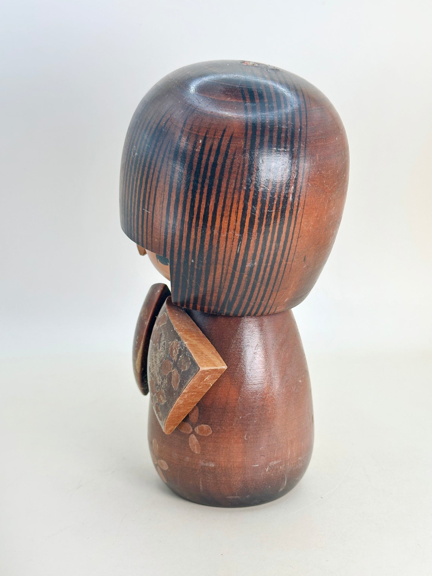 K15116 - Sosaku Kokeshi by Tomio Ishida 石田とみお