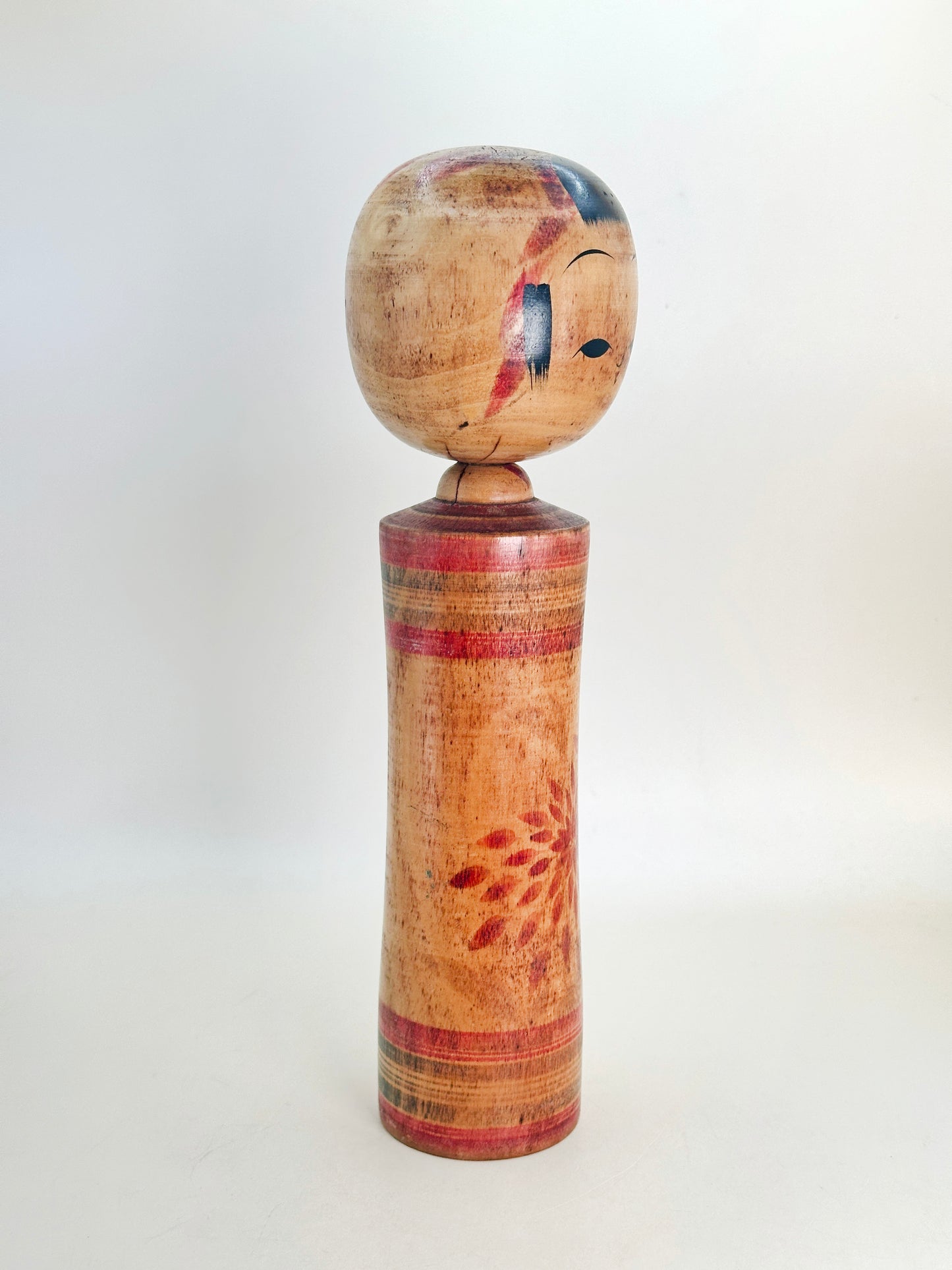 K25127 - Sosaku Shingata kokeshi by Atsumi Katsufusa 熱海勝房